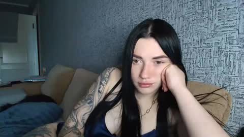 liana_diva online show from April 2026 04:10:02 PM