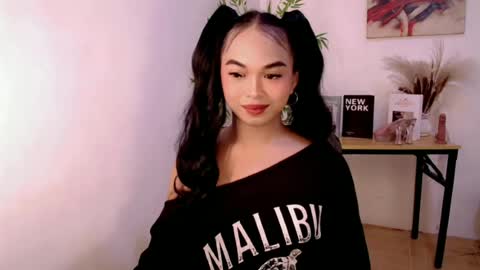 Snapshot of lianna_fox69 chatting on June 2026 07:18:01 PM CALL ME LIANNA online show from June 2026 07:18:01 PM