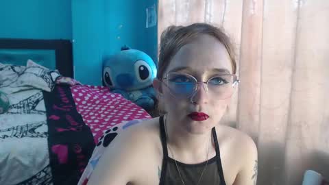 Lia Roberts online show from February 2025 12:16:01 PM