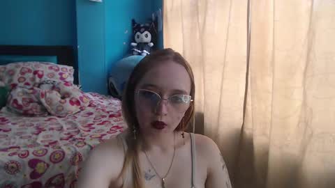 Lia Roberts online show from February 2025 03:09:01 PM