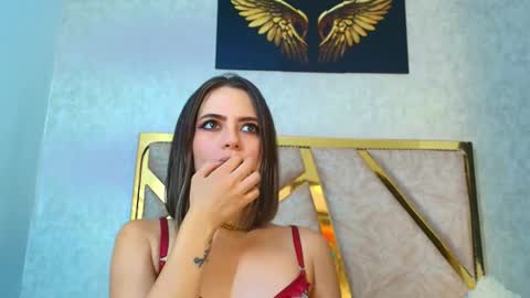 liaross online show from January 2025 09:50:01 PM