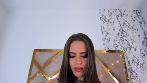 Snapshot of liaruso chatting on May 2026 06:15:02 PM liaross online show from May 2026 06:15:02 PM