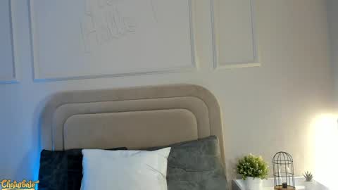 liastarkk online show from April 2026 11:44:01 AM