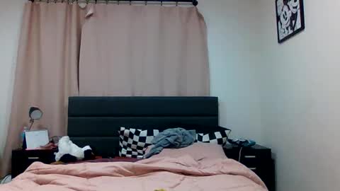 liatalian online show from January 2026 10:34:01 PM