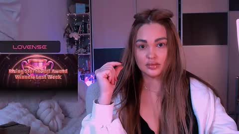 libra_mia online show from March 2026 07:13:01 AM