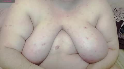 Snapshot of licablack chatting on February 2025 05:42:02 AM LicaBlack online show from February 2025 05:42:02 AM