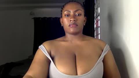 Snapshot of lick_my_pussyyy226651 chatting on January 2026 04:00:01 PM caira online show from January 2026 04:00:01 PM