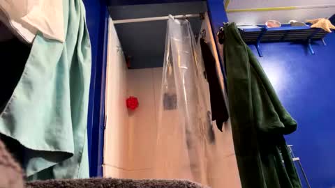 IM A BAD DAWGY WOOF WOOF online show from April 2026 03:37:02 AM