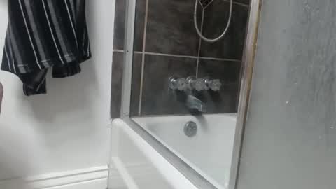 lickurlipz1 online show from February 2026 08:52:01 AM