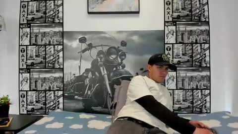 light_haze475096 online show from October 2025 03:34:02 PM