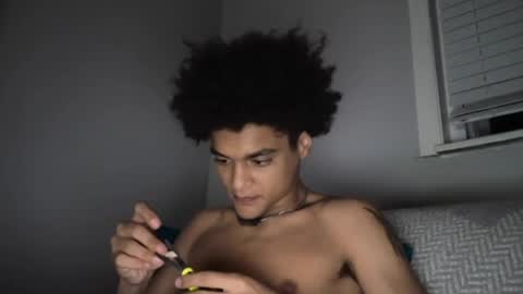 Snapshot of lightskinwithgirth chatting on April 2026 03:51:02 AM lightskinwithgirth online show from April 2026 03:51:02 AM