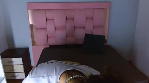 Lihan online show from December 2025 06:36:02 PM