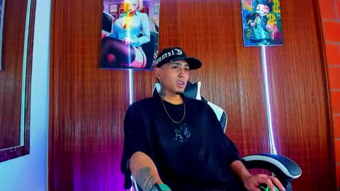 Snapshot of liiaam_lee_ chatting on February 2026 06:57:02 PM Daniel online show from February 2026 06:57:02 PM