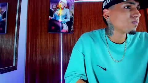 Snapshot of liiaam_lee_ chatting on February 2026 07:53:01 PM Daniel online show from February 2026 07:53:01 PM