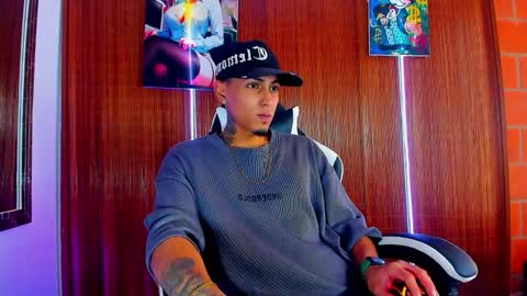 Snapshot of liiaam_lee_ chatting on February 2026 06:11:02 PM Daniel online show from February 2026 06:11:02 PM