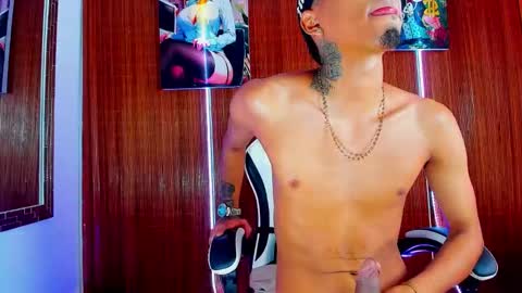 Snapshot of liiaam_lee_ chatting on February 2026 03:29:02 PM Daniel online show from February 2026 03:29:02 PM