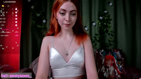 Snapshot of lika_moon chatting on January 2025 07:57:01 AM Lika online show from January 2025 07:57:01 AM