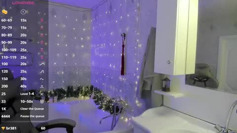 Snapshot of likaklint chatting on February 2025 02:22:02 AM Lika online show from February 2025 02:22:02 AM