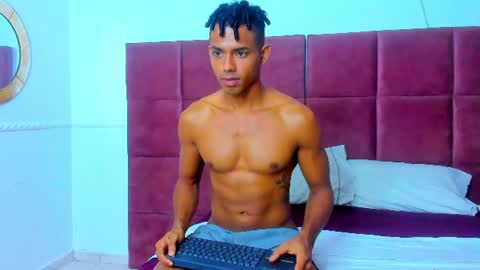 Lil KIng online show from July 2026 01:37:02 PM