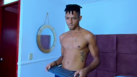 Lil KIng online show from July 2026 03:54:02 PM