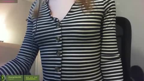 lil gemmie online show from October 2025 10:40:02 PM