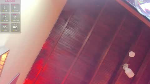 Snapshot of lil_hanna18 chatting on October 2025 10:57:02 AM Hanna online show from October 2025 10:57:02 AM