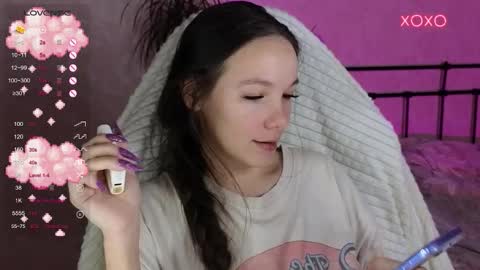 little moon online show from November 2025 10:44:02 PM