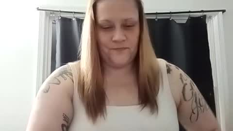 lil_nelli8 online show from January 2026 09:46:02 AM