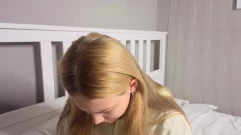 Emma online show from February 2026 12:11:02 AM