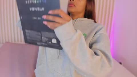 L I L A   online show from February 2025 08:56:01 PM