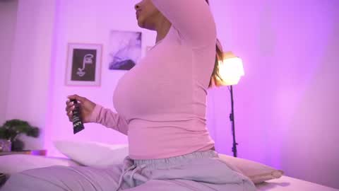 L I L A   online show from May 2026 03:58:02 AM