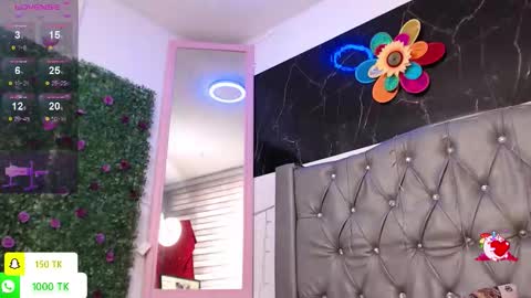   online show from December 2025 03:31:01 PM