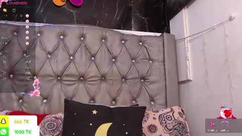 Snapshot of lila_gummy_ chatting on July 2026 02:43:02 PM online show from July 2026 02:43:02 PM
