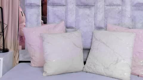 lila noa online show from January 2026 09:09:01 PM