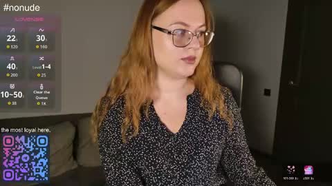 Snapshot of lila_pitt chatting on May 2026 07:46:02 AM lila_pitt online show from May 2026 07:46:02 AM