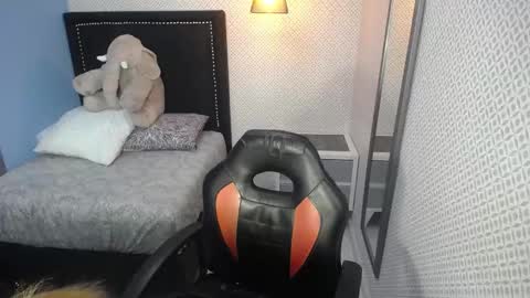 Snapshot of lilafave chatting on March 2025 07:06:02 PM Dove online show from March 2025 07:06:02 PM