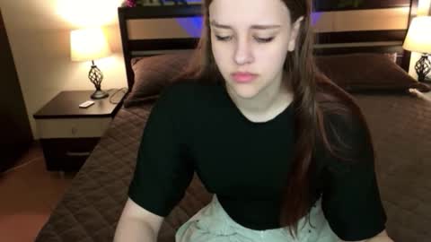 LilaSparkling online show from May 2026 05:12:02 AM