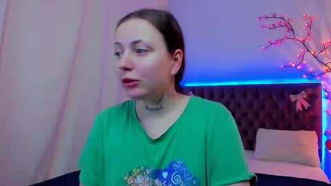 LilaVame online show from November 2025 02:05:01 PM