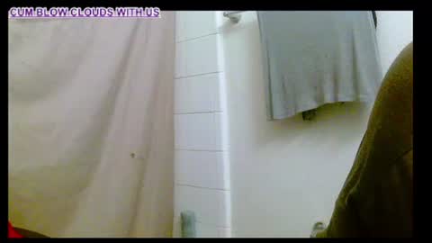 lilbratty_clouds_ogpuffdragon online show from January 2026 10:09:02 AM