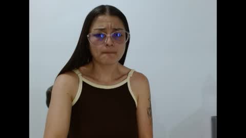 Valeri Villalobos  IG villa lobosvaleri online show from June 2026 01:44:02 AM