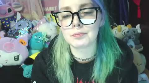 Snapshot of lilemmy1999 chatting on December 2024 07:57:01 PM emily ryanson online show from December 2024 07:57:01 PM