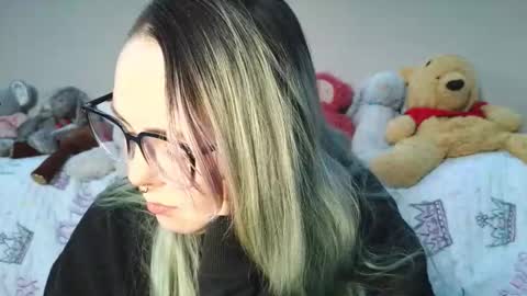 emily ryanson online show from March 2026 10:14:01 PM