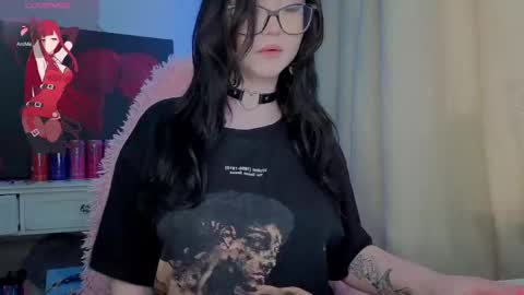 Snapshot of lilhornyprincess chatting on March 2026 05:44:01 AM Nika and Lori online show from March 2026 05:44:01 AM