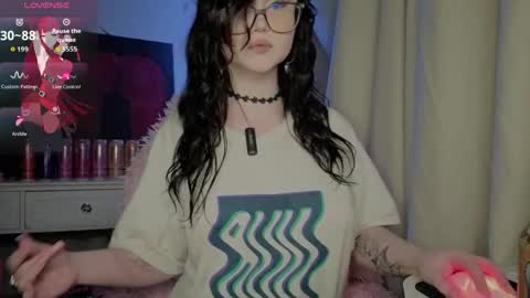 Snapshot of lilhornyprincess chatting on May 2026 05:19:01 PM Nika and Lori online show from May 2026 05:19:01 PM