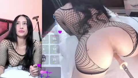 Snapshot of lili_monn chatting on October 2025 11:16:01 AM Lili online show from October 2025 11:16:01 AM