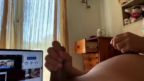Snapshot of lilian2121 chatting on August 2026 12:07:01 PM lilian2121 online show from August 2026 12:07:01 PM