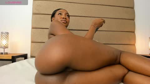 LILIAN  online show from March 2025 01:36:02 AM