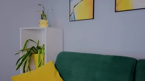 Anika online show from November 2025 11:10:02 AM