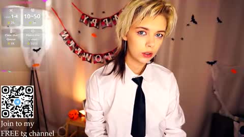 Lilian online show from October 2025 06:36:01 AM