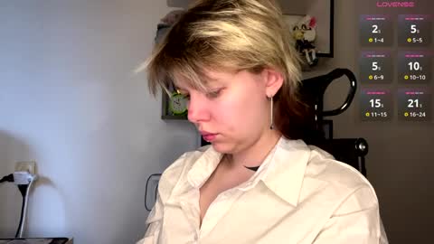 Lilian online show from April 2026 07:09:01 AM